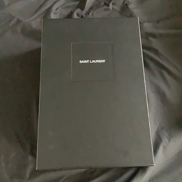 AUTHENTIC YSL BLACK PATENT 95mm LOULOU HEELS - Picture 8 of 10